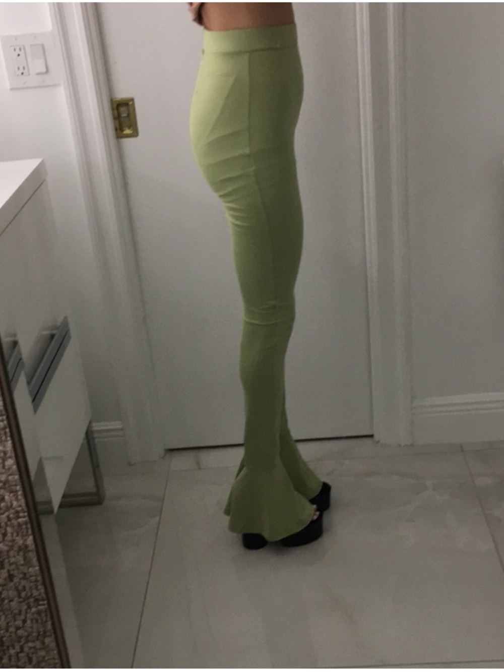 SET Top + Bottom 💚 - Picture 12 of 12